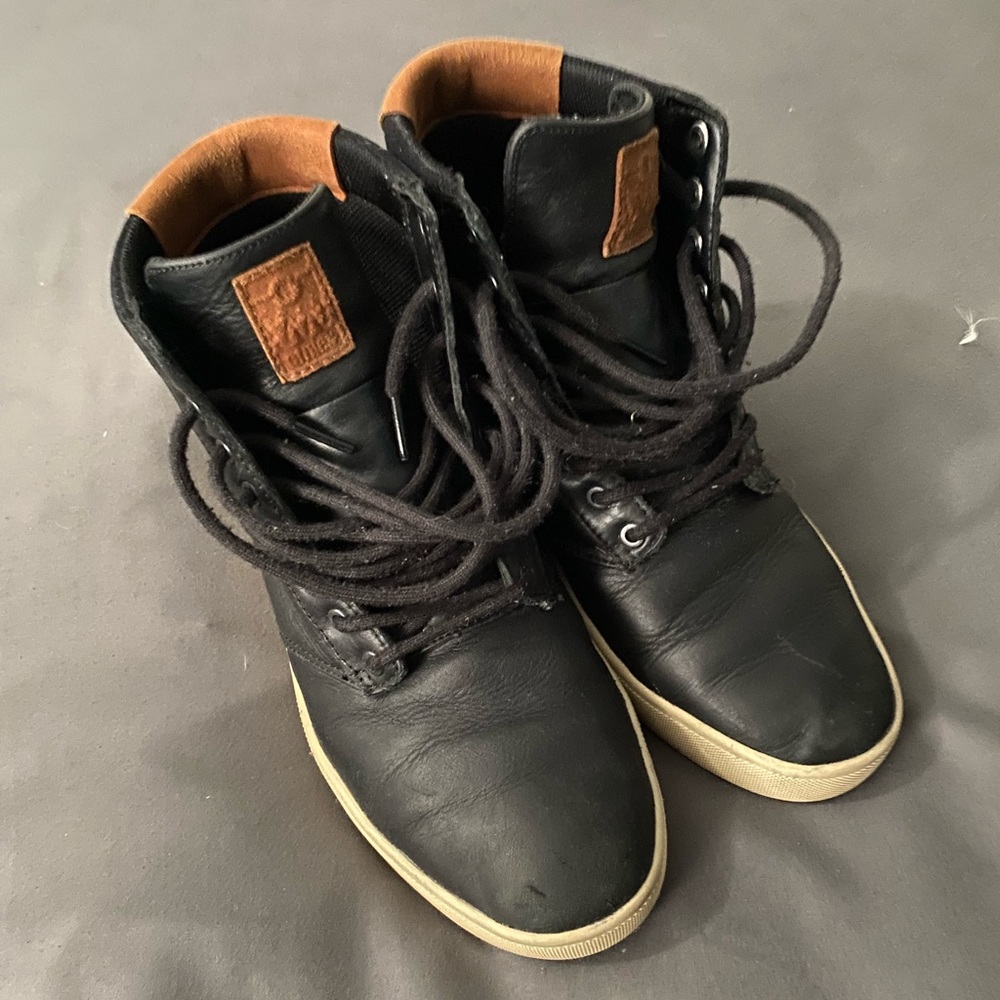 Etnies Jameson boots 9
